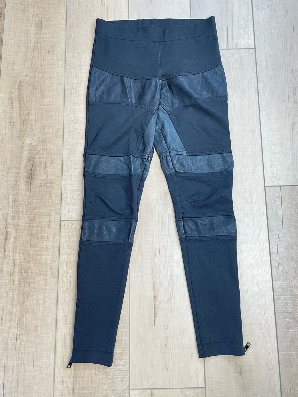 All Saints Black Leggings with Faux-Leather Paneling size 6